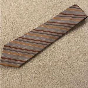 Geoffrey Beene 100% silk tie - tan & orange stripe